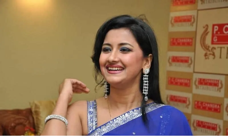rachana banerjee wallpaper